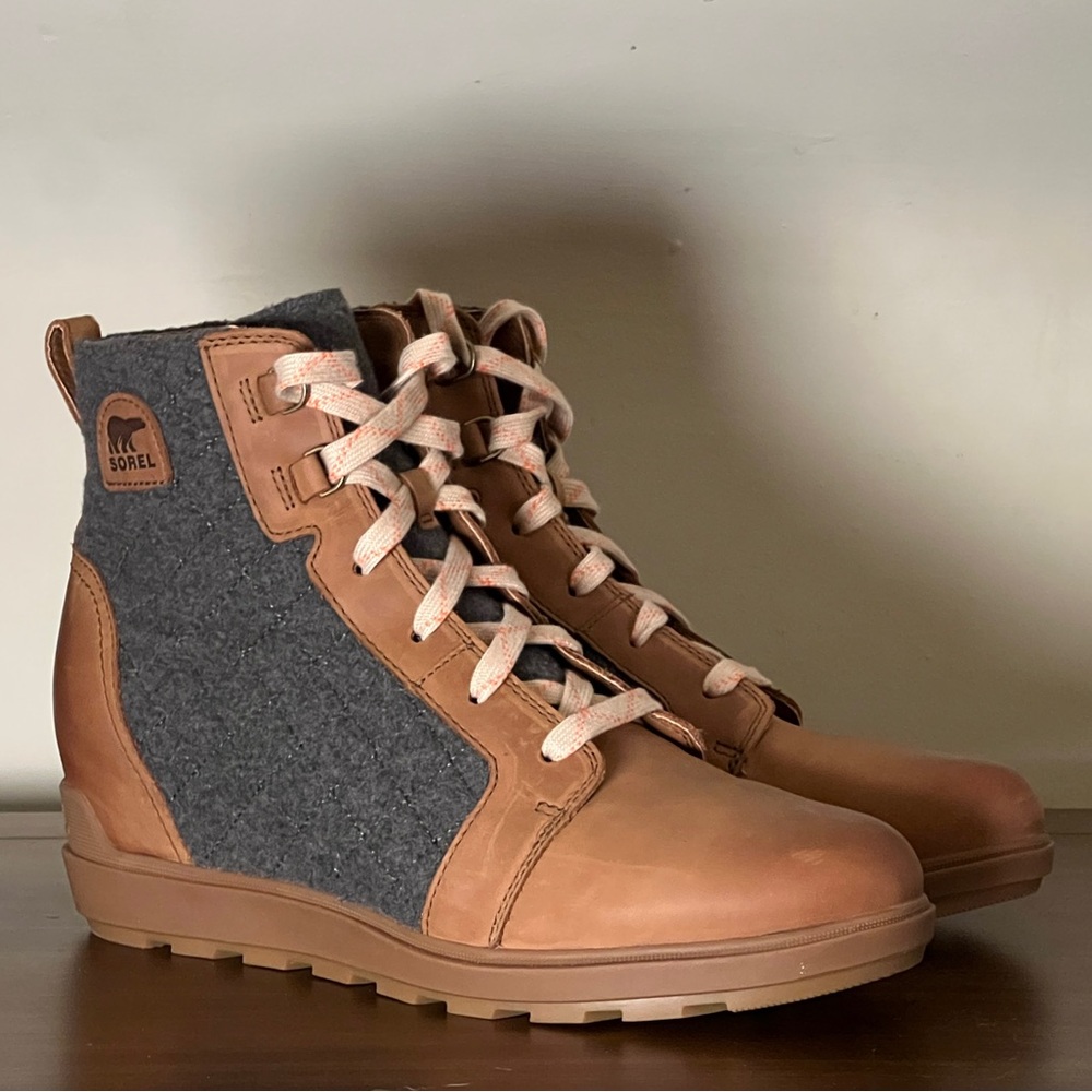 Sorel Women's Tan and Gray Evie II NW Lace Leather Wedge Boots